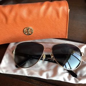 Tory Burch's Polarized Aviators